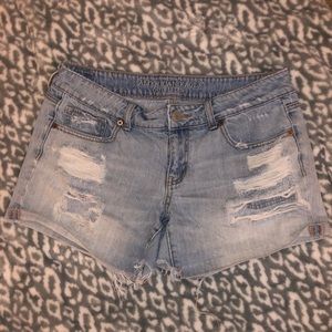 American Eagle cut off jean shorts